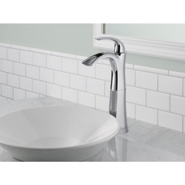 DELTA Nyla Chrome 1-Handle Waterfall Vessel Faucet