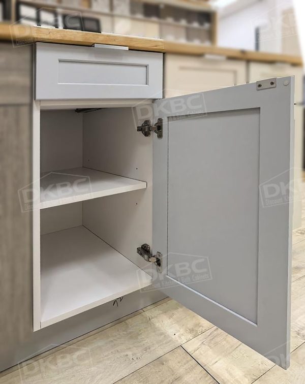 Q46 Light Blue Shaker Solid Wood Kitchen Cabinets (Frameless) - Image 4