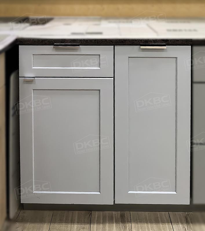 Q46 Light Blue Shaker Solid Wood Kitchen Cabinets (Frameless) - Image 2
