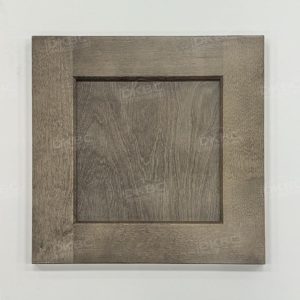 Q17 Toffee Shaker Solid Wood Kitchen Cabinets (Frameless)